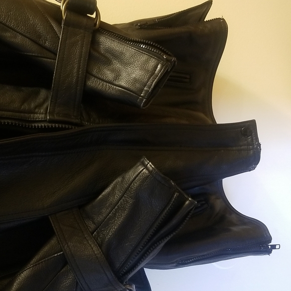 FIRST leather Jacket - Picture 4 of 7